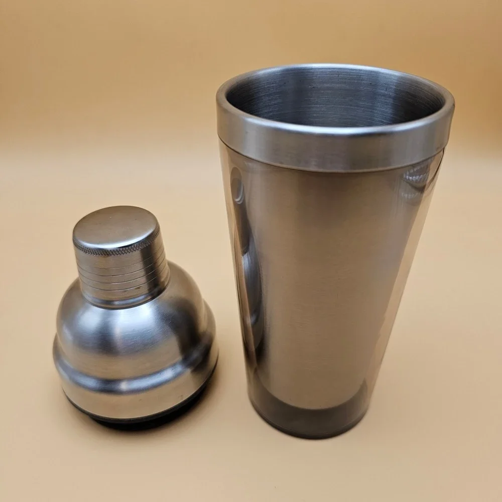 Stainless Steel Cocktail Shaker Bar Tool For‎ Mixology Drinks